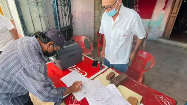 A esta iniciativa se han sumado vecinos de Seyé que la apoyan