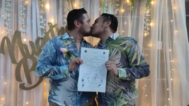 Luciano Martínez Tzuc e Irving Suárez Pérez, son dos meridanos activistas radicados en Progreso