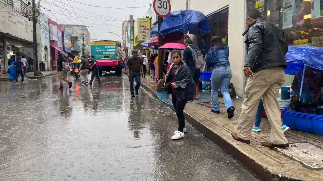 Lluvias fuertes se presentaron en Mérida durante este martes