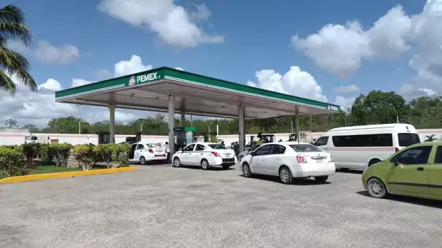 La presidenta Claudia Sheinbaum subrayó que el problema no está relacionado con la producción o disponibilidad de combustible