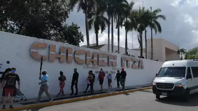 Alfredo Barrera dice que hace falta la regularización del gremio de guías para ofrecer un mejor servicio a los turistas