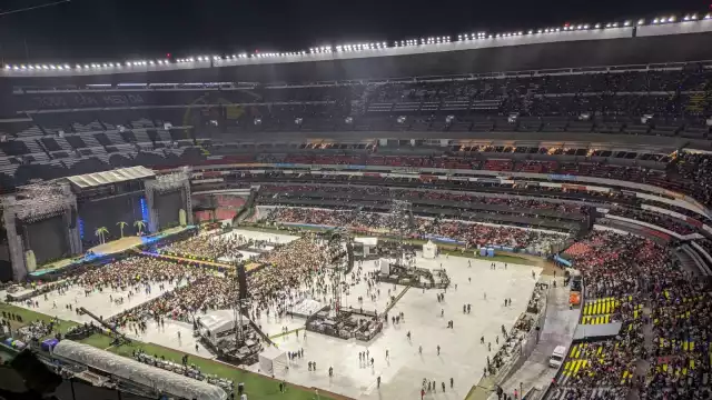 Concierto de Bad Bunny luce vacío a minutos de iniciar