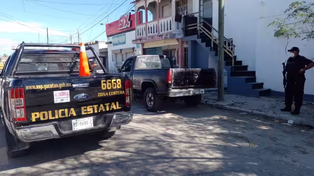 Trascendió que fueron detenidos dos hombres conocidos bajo los pseudónimos del "Negro" y el "Gordo"
