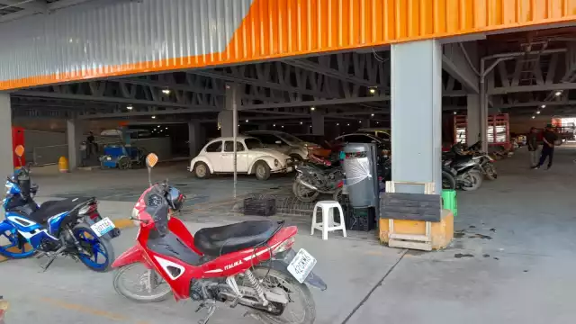 Los ladrones al ser descubiertos escaparon del lugar con rumbo desconocido