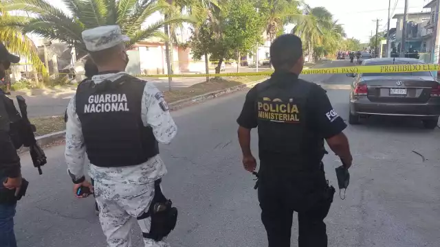 Los hombres fueron entregados a la FGE Quintana Roo