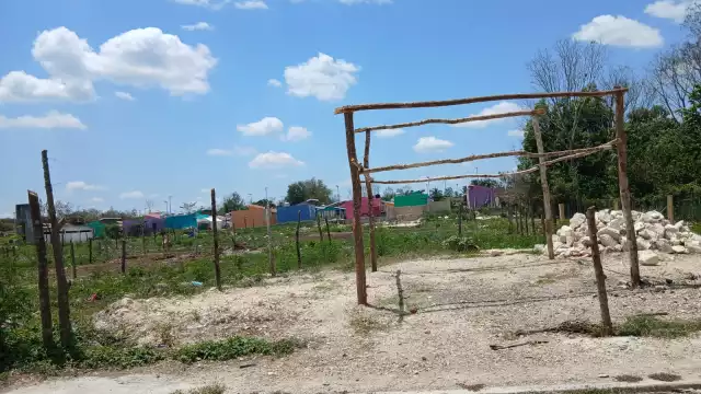 Vecinos alertan sobre ocupación ilegal de predio federal en Campeche