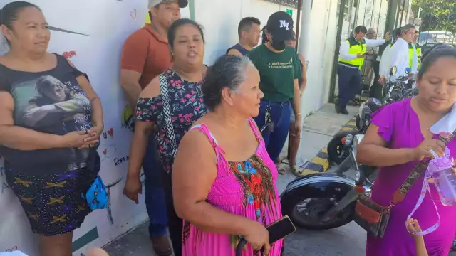 Vecinos de la colonia Manigua llevan más de cuatro días sin energía eléctrica.