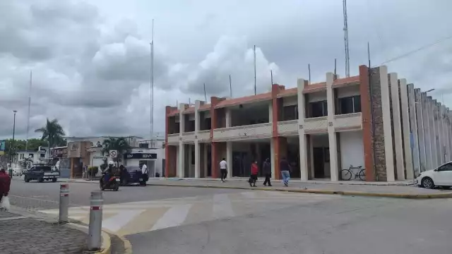 Una de las críticas de esta Administración a la anterior es haber endeudado a la Comuna y al parecer, ahora tendrán que seguir el mismo procedimiento