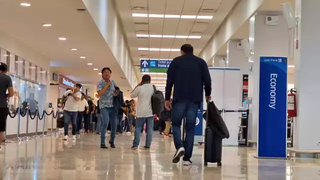 Siete de los diecinueve vuelos programados hasta las 13:56 horas aterrizaron en Mérida esta mañana, todos adelantados entre cinco y veintiocho minutos