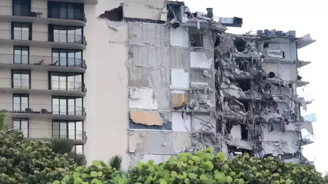 Confirman cuatro muertos por el derrumbe del edificio en Miami