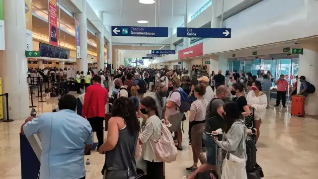 El aeropuerto de cancún lució lleno este lunes