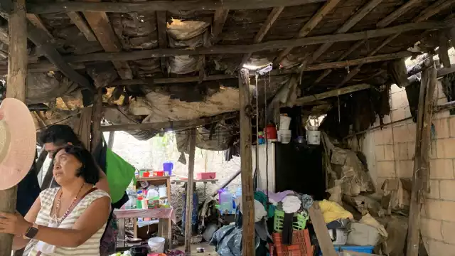 Una chispa durante los festejos de Año Nuevo cayó en un techo de lámina en la Sm 221
