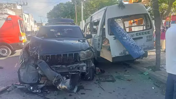 l supuesto responsable es el conductor de la “combi”.