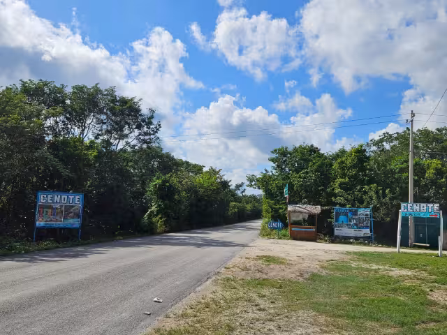 Empresas en terreno comunal enfrentan medidas municipales; piden reconsiderar multas por carecer de infraestructura básica
