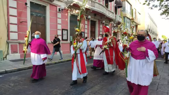 Domingo de Ramos: Feligreses de Mérida celebran el inicio de la Semana Santa Domingo de Ramos: Feligreses de Mérida celebran el inicio de la Semana Santa