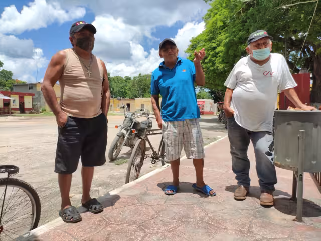 Más de 70 adultos y 60 niños son afectados por la granja porcícola