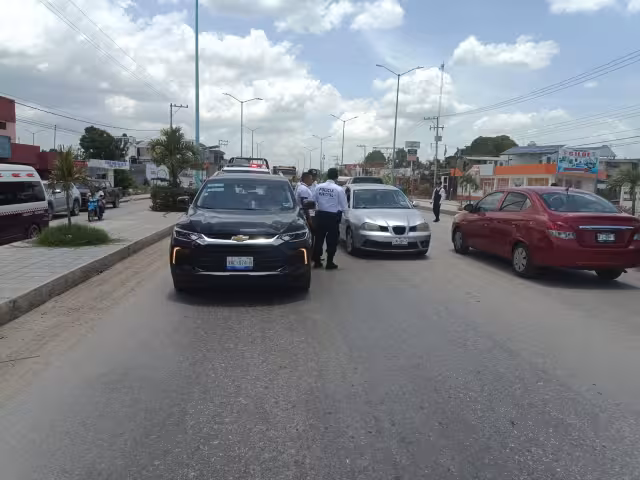 La camioneta circulaba de la carretera Escárcega-Villahermosa