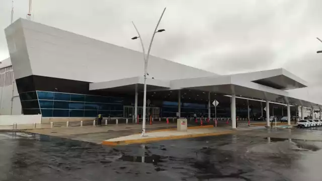 Viento del este y noreste de 15 a 30 km/h en la región con rachas de 50 a 60 km/h en costas de Campeche