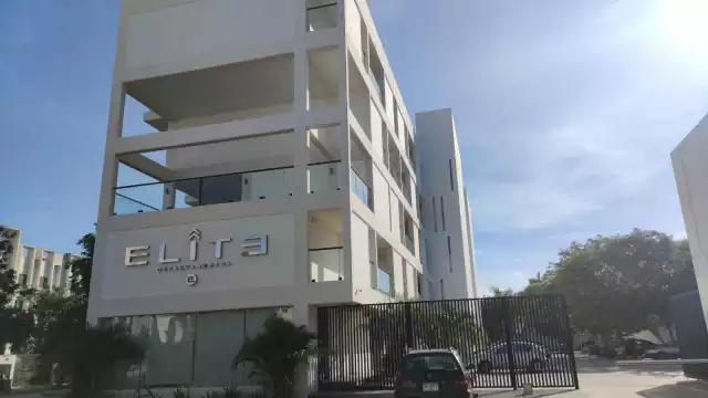 Elementos de la policía estatal se encuentra resguartando el edificio