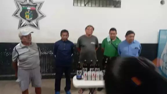 En el operativo, se detuvieron a cuatro personas En el operativo, se detuvieron a cuatro personas
