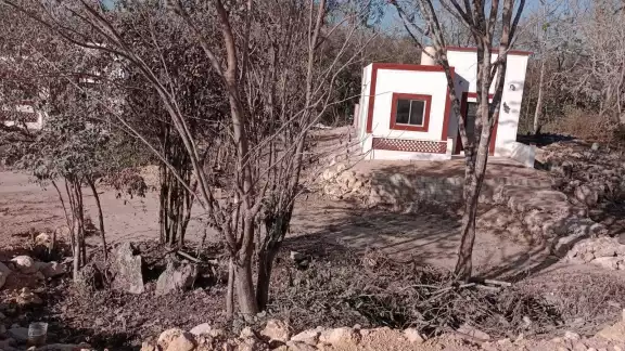 El afectado señalo que la instalación de agua potable y energía eléctrica sigue pendiente, aunque la vivienda está concluida