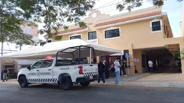 Las boletas son entregadas en el Consejo Electoral de la colonia México de Mérida