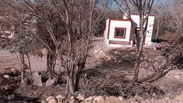 El afectado señalo que la instalación de agua potable y energía eléctrica sigue pendiente, aunque la vivienda está concluida