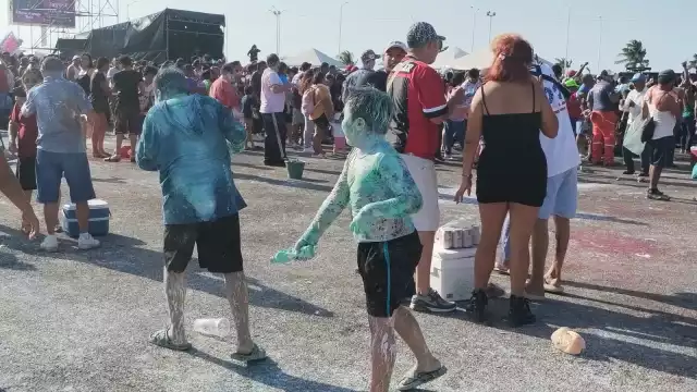 Hace unos años la pintadera no tenía controlo, pues pintarrajeaban a quienes anduvieran en las calles