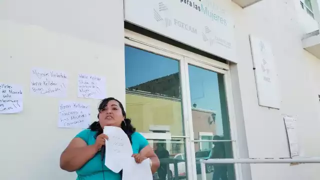 La mujer señaló que el Instituto de la Mujer en Campeche no ha sido eficiente con su titular