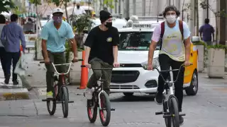 La población menor de edad de Yucatán es de 708 mil 848 personas.