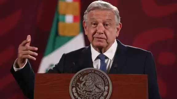 AMLO refirió que les deben 75 millones de dólares en vacunas contra COVID-19 que no han sido entregadas AMLO refirió que les deben 75 millones de dólares en vacunas contra COVID-19 que no han sido entregadas