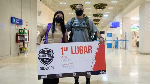 Paulina Cantabrana y Alberto Arredondo ganaron 30 mil pesos en el evento que se realizó en la Universidad Mesoamericana