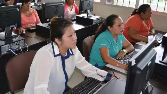 Hay más de 70 maestros implicados en la red de profesores que hicieron trampa Hay más de 70 maestros implicados en la red de profesores que hicieron trampa