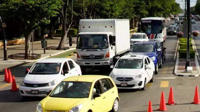 Mañana se discutirá en el Congreso la iniciativa que se aprobó, para que el costo de las placas vehiculares no sea mayor al precio de la lámina