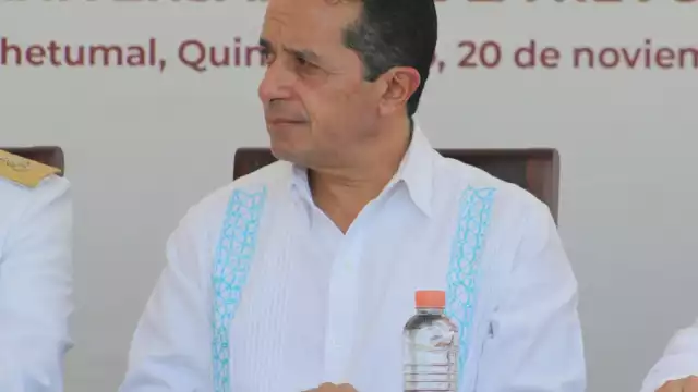 El gobernador gana más que sus homólogos peninsulares