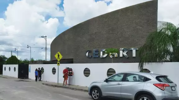 El estudiante responsable de enviar el mensaje de la balacera fue identificado y expulsado El estudiante responsable de enviar el mensaje de la balacera fue identificado y expulsado