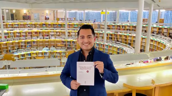 Reyes Vázquez May ha realizado estudios sobre la crisis económica y sus afectaciones Reyes Vázquez May ha realizado estudios sobre la crisis económica y sus afectaciones