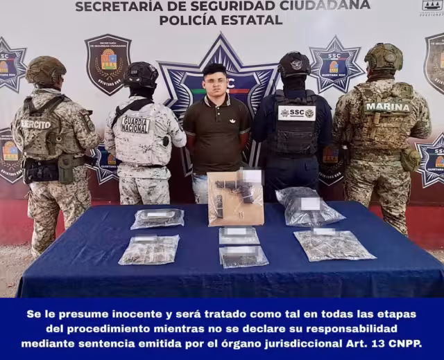 El sujeto detenido fue presentado por las autoridades.