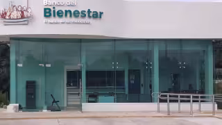 Se construyeron tres inmuebles del Banco del Bienestar: el primero se encuentra en la cabecera, el segundo en Sabán y el tercero en la villa de Dziuché