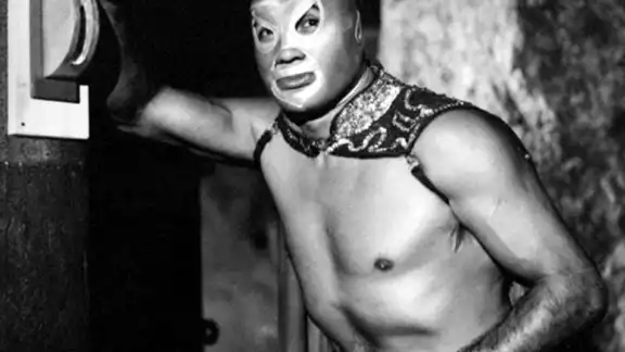El Santo fue famoso por destacar en proyectos de cine El Santo fue famoso por destacar en proyectos de cine
