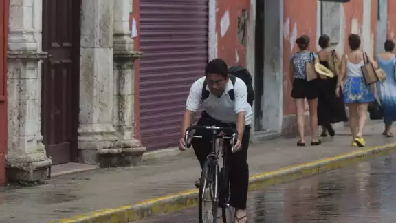 Se espera probabilidad de chubascos en Yucatán este martes Se espera probabilidad de chubascos en Yucatán este martes