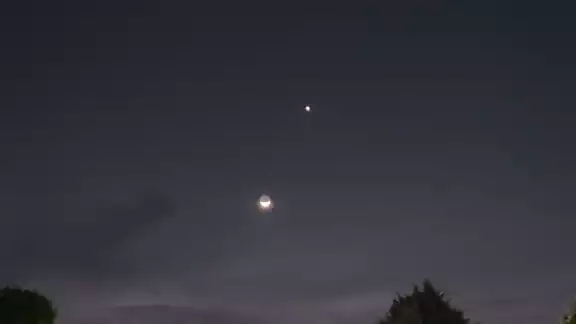 Júpiter, Venus y la Luna se alinearán durante tres días Júpiter, Venus y la Luna se alinearán durante tres días