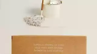 Algunos de los productos ofertados en la página de Zara