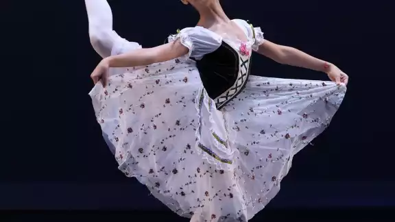 La joven bailarina obtuvo una beca de estudios para el programa intensivo de verano en Nueva York La joven bailarina obtuvo una beca de estudios para el programa intensivo de verano en Nueva York