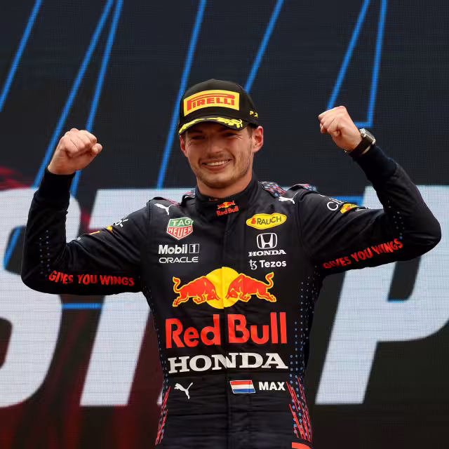 Si se mantiene el empate de puntos entre Hamilton y Verstappen en el GP de Abu Dhabi, el campeón sería el holandés