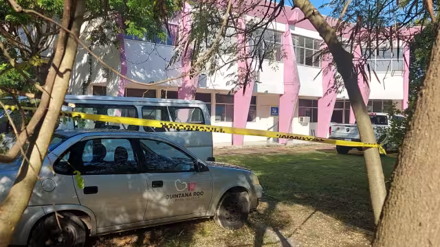 Fue aproximadamente a las 08:30 cuándo personal arribó al sitio para iniciar con su jornada laboral