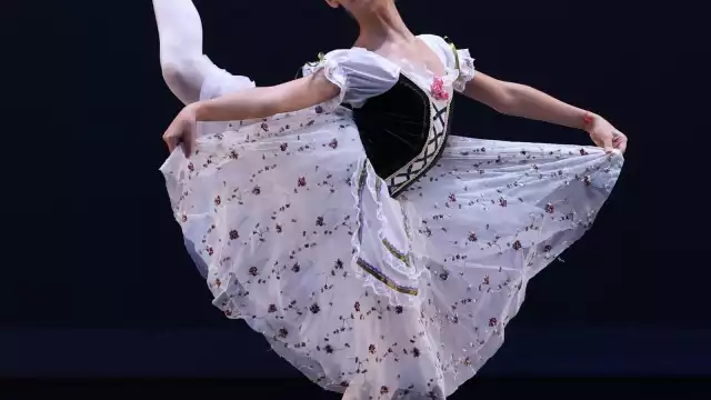 La joven bailarina obtuvo una beca de estudios para el programa intensivo de verano en Nueva York