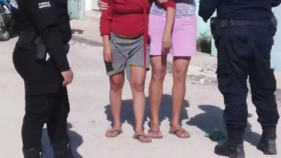 Gracias a la oportuna acción de las fuerzas del orden, el sujeto fue detenido y canalizado para continuar con el proceso correspondiente