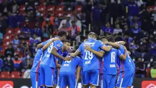 Los 'Rayados' del Monterrey reciben en casa a la 'Máquina Cementera' del Cruz Azul, donde se definirá quién avanza en la Liga MX