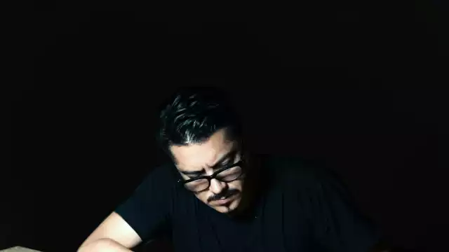 El urdido representa un proceso artesanal, delicado y laborioso, que cuenta historias